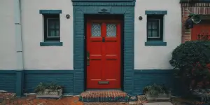 red door