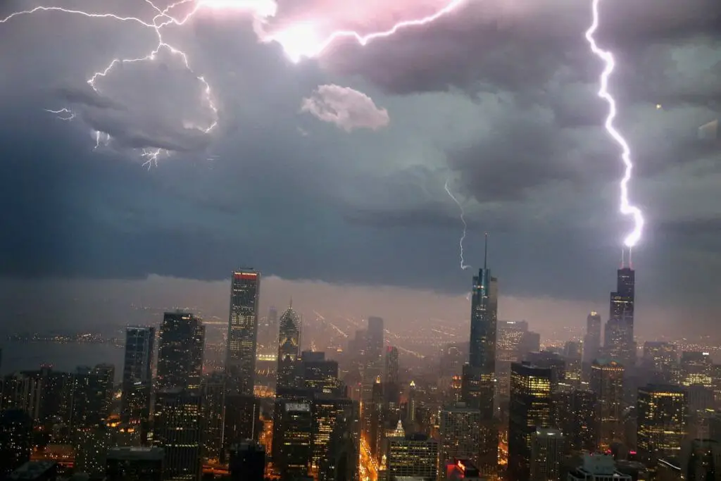 lightning strikes the city